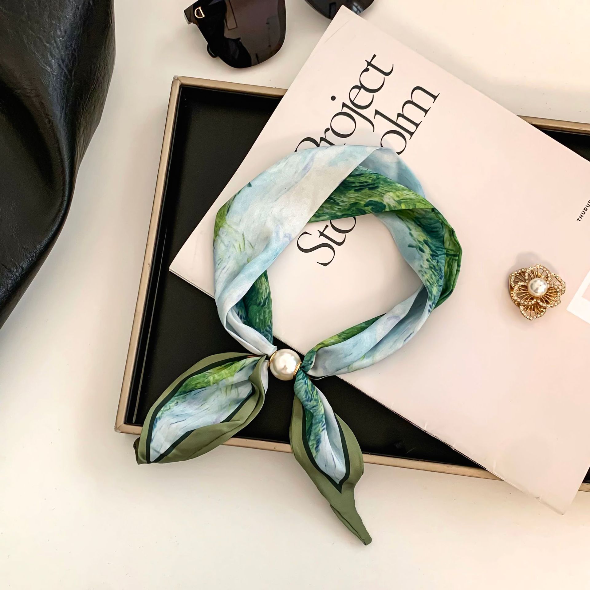 Cashew Flower Silk Scarf Effor - Ethnic Fashion Collection 评论和价格